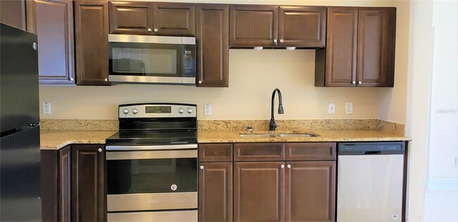 Building Photo - 3525 Kipling Dr