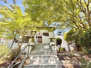 Building Photo - 1504 NE 62nd St