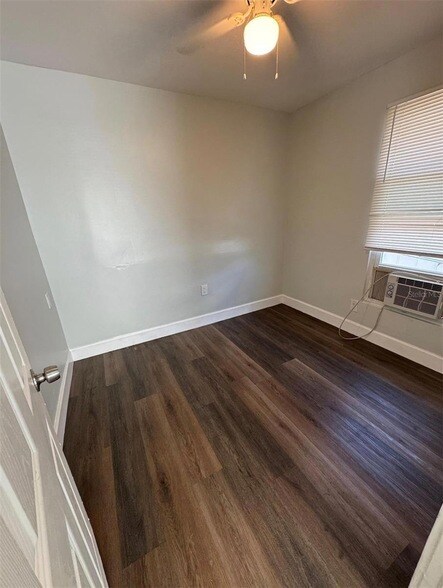 Foto del edificio - 3901 6th St S