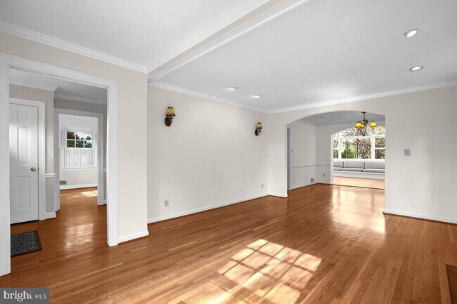 Building Photo - 4819 V St NW
