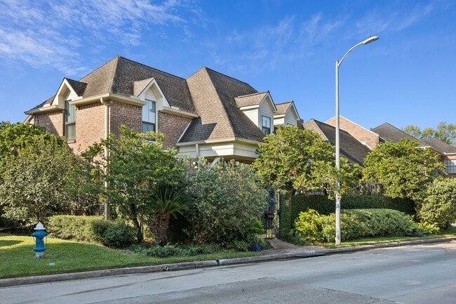 Building Photo - 4964 Post Oak Timber Dr