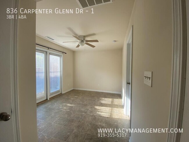 Building Photo - 836 Carpenter Glenn Dr