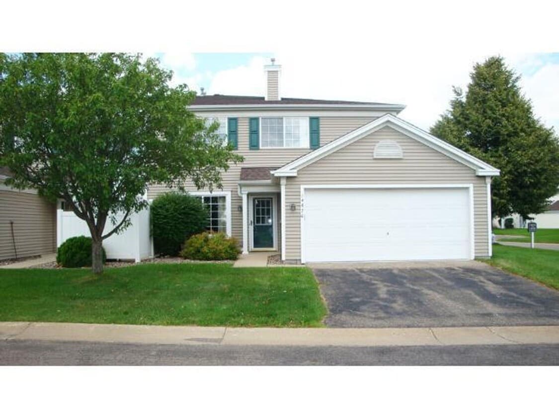 Primary Photo - 2 Bedroom, 2 bathroom Townhome in Apple Va...