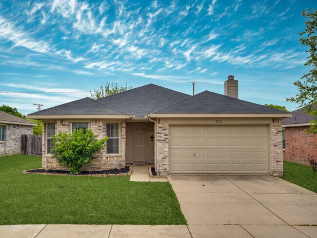 Building Photo - 252 Pine Crest Dr