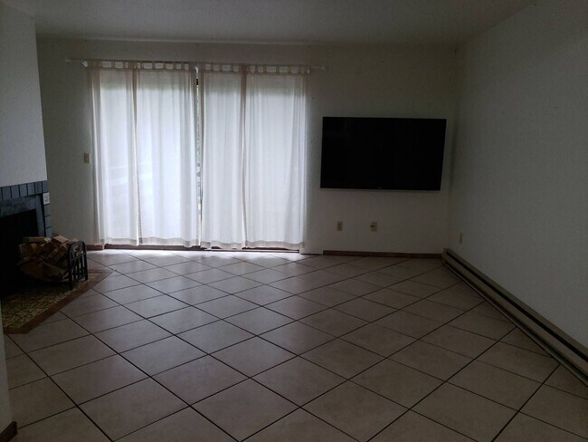 Foto del edificio - 2005 NE Terre View Dr