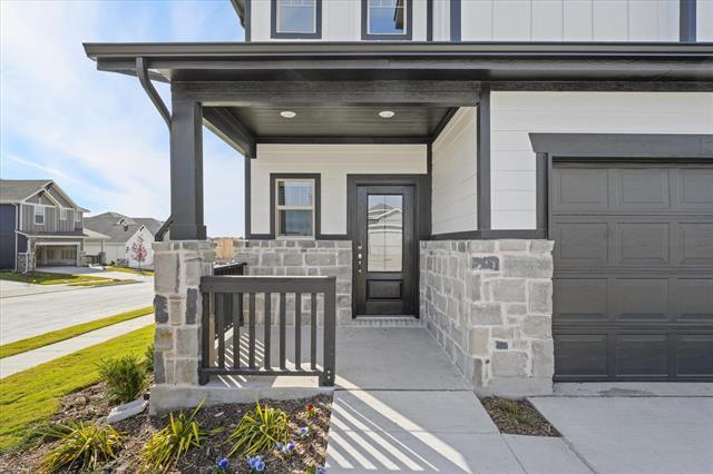 Foto del edificio - 2001 Pine Stone Ln
