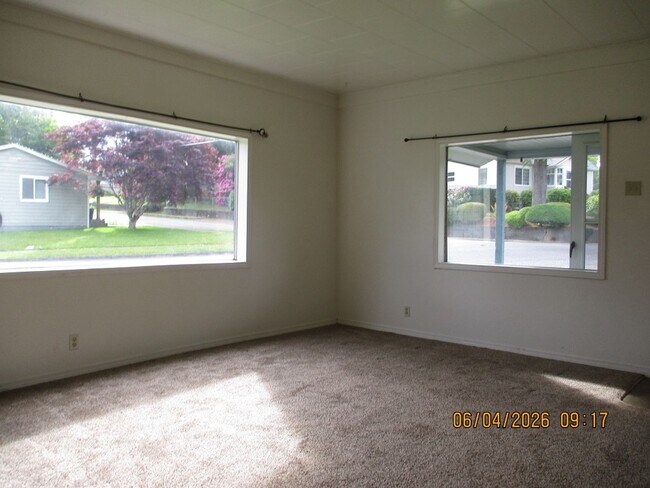 Foto del edificio - 804 W Marcy Ave
