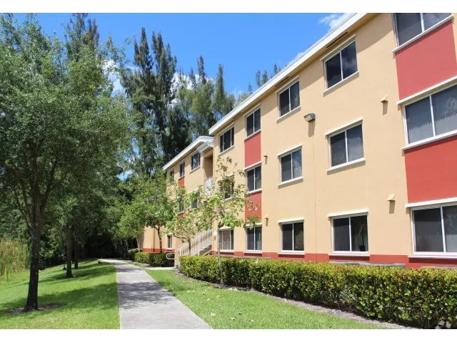 Building Photo - 10972 NW 14th Ave
