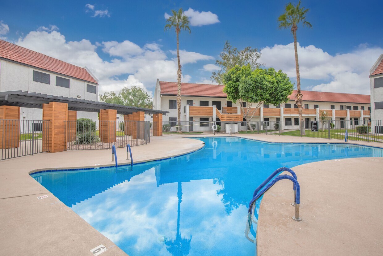 Tides On East Broadway Apartments 1865 E Broadway Rd Tempe, AZ
