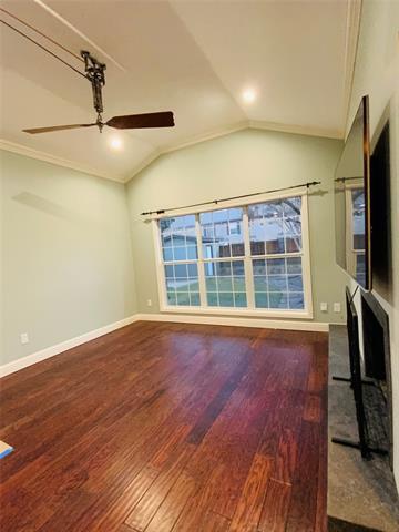 Foto del edificio - 4902 W Mockingbird Ln