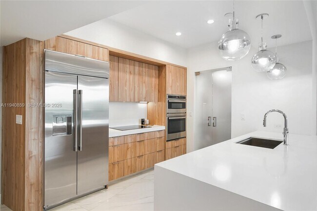 Foto del edificio - 400 Alton Rd