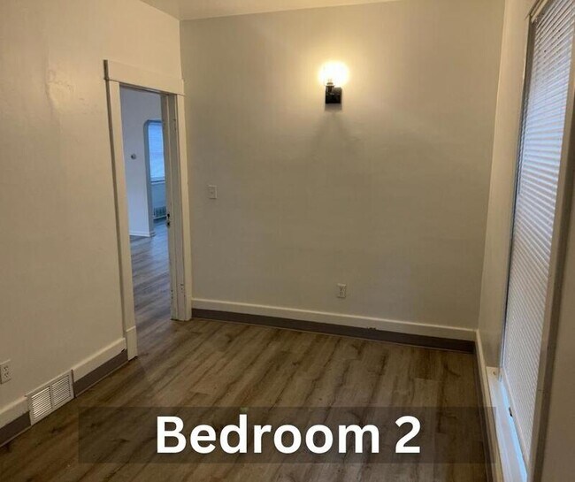 Foto del edificio - 525 E 4th St