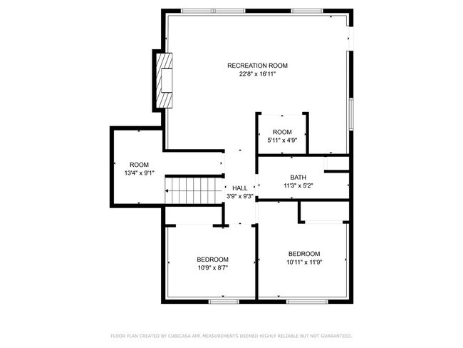 Foto del edificio - End-of-Cul de Sac 4 Bed 2 Bath Available f...