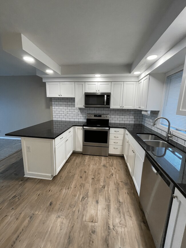 Foto del edificio - 602 W 23rd Ave