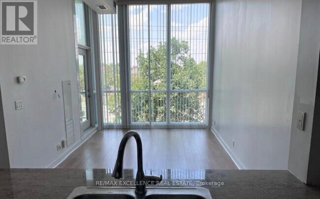 Building Photo - 3985 Grand Park Dr