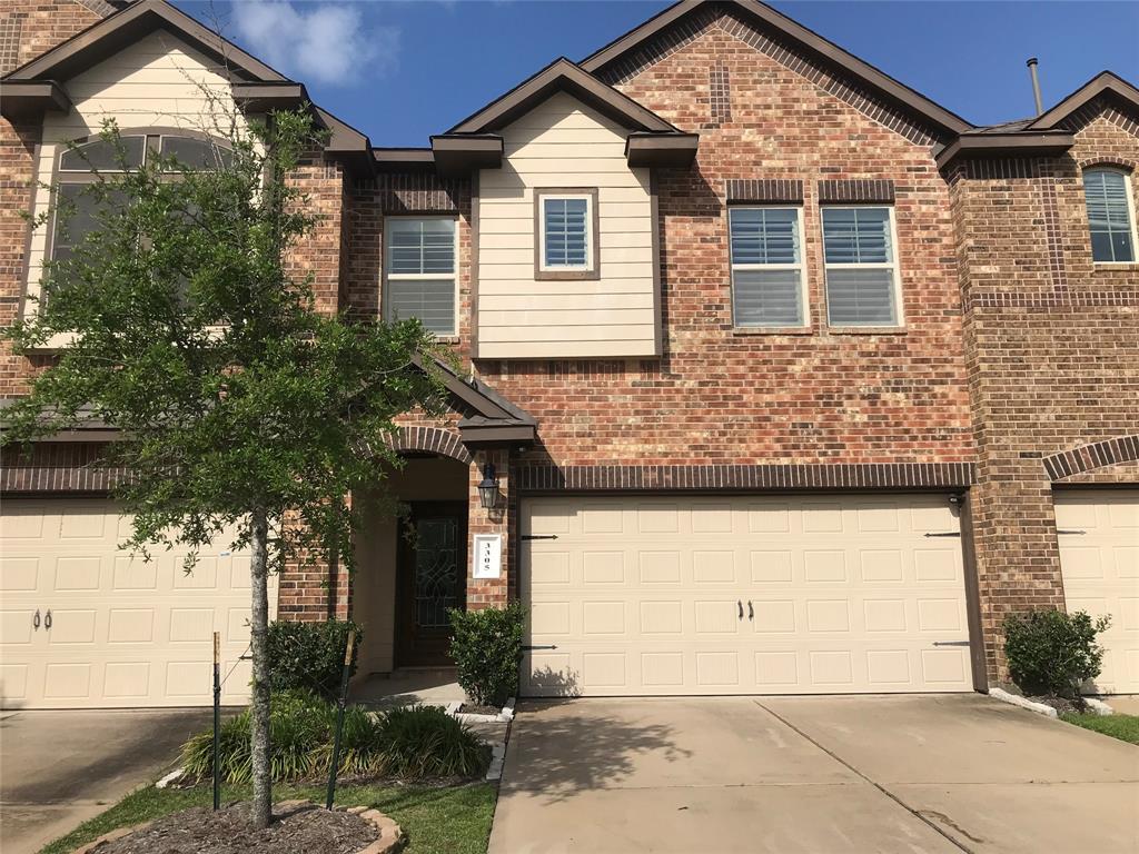 3305 Harvest Meadow Ln, Rosenberg, TX 77471 Condo for Rent in