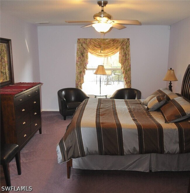 Foto del edificio - 826 SW 32nd Terrace