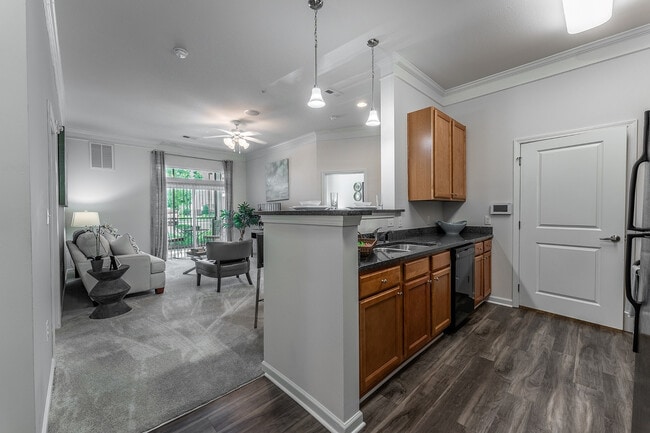 Building Photo - Abberly Crest Apartment Homes