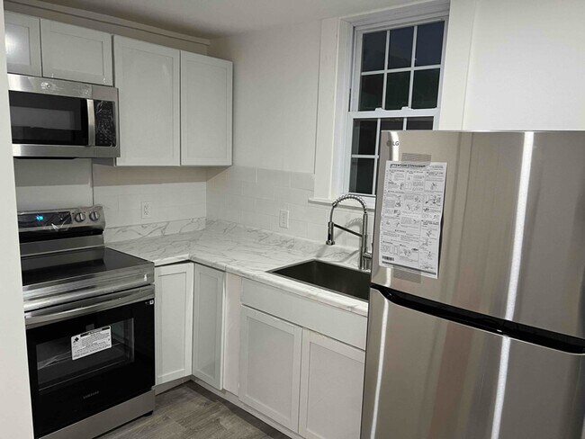 Building Photo - 21 Winthrop St