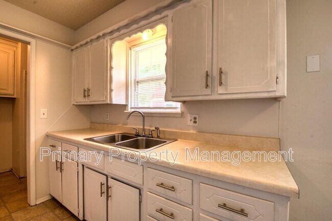 Foto del edificio - 924 NW 14th St