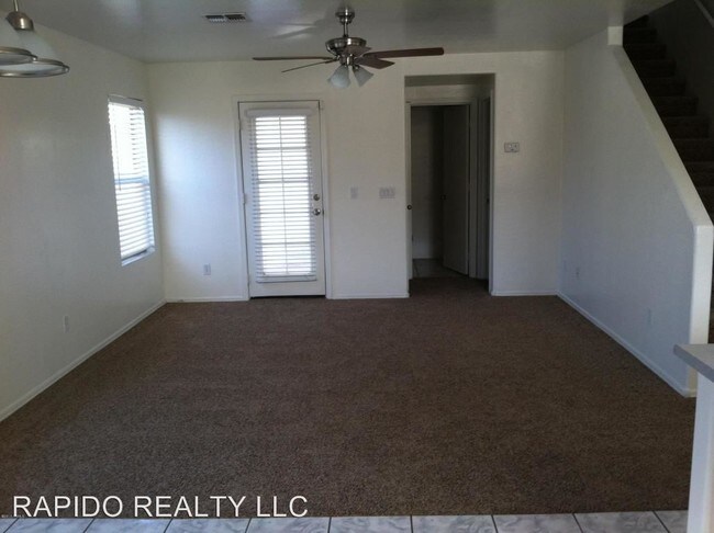 Foto del edificio - 12402 N 117th Ave