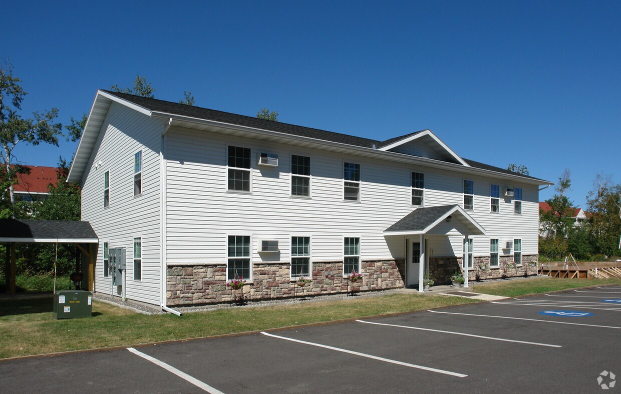 Foto del edificio - Maple Glen Estates