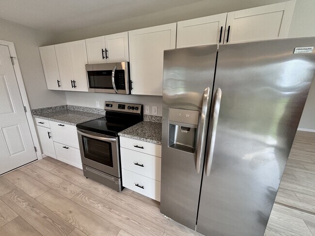 Foto del edificio - 120 Willow Dr