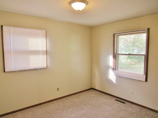 Building Photo - 3009 Novak St