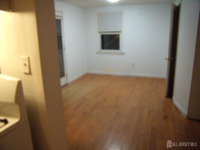 Foto del edificio - 634 St Georges Ave