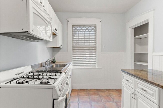 Building Photo - 3 Grosvenor Park