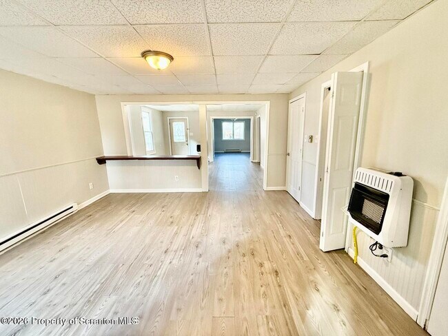 Building Photo - 330 N Sumner Ave