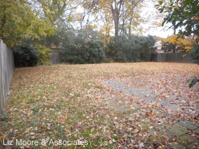 Building Photo - 3 br, 2 bath House - 35 Tanglewood Drive