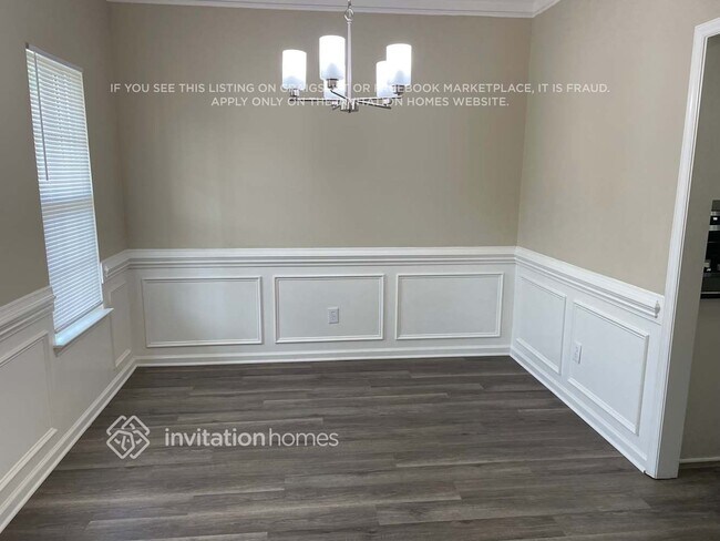 Foto del edificio - 9311 High Rock Dr