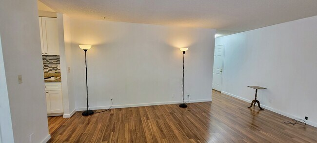 Foto del edificio - 3756 Vía Verdi