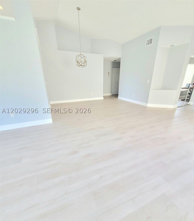Building Photo - 17317 Boca Club Blvd