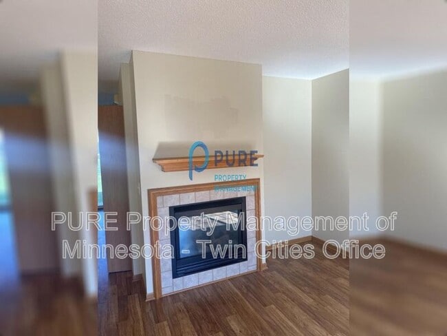 Building Photo - 15513 Flyboat Ln