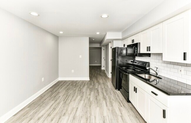 Foto del edificio - 5352 Chillum Pl NE