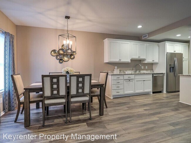 Foto del edificio - 2 br, 2 bath House - 2319 W Quantico St