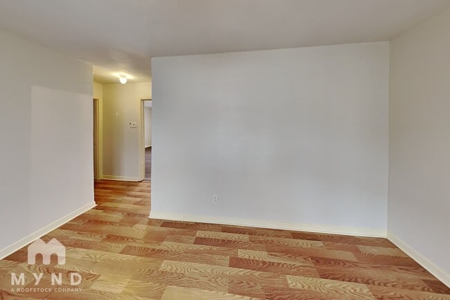 Building Photo - 4310 Boynton Dr