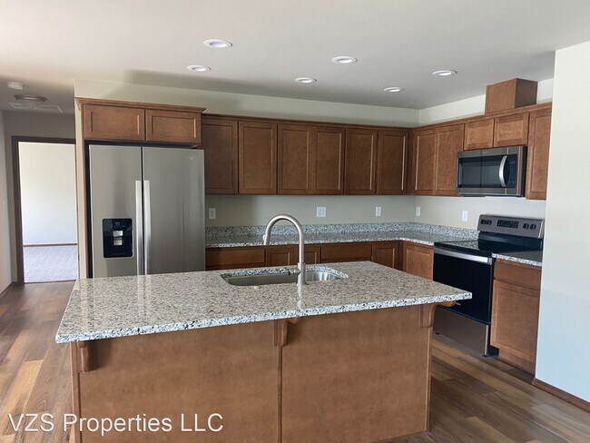 Foto del edificio - 3 br, 2 bath House - 428 Hammond Lane