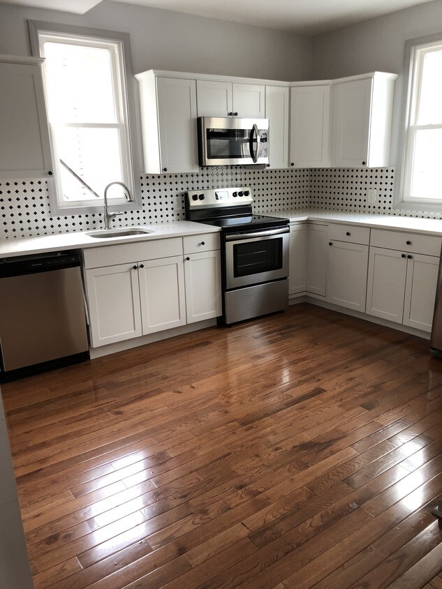 Foto principal - 178 Sherman Ave