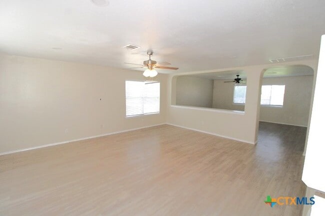 Building Photo - 6401 Nessy Dr