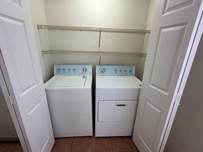 Foto del edificio - 2300 Old Spanish Trl