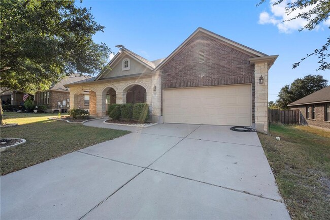 Building Photo - 301 Silver Trail