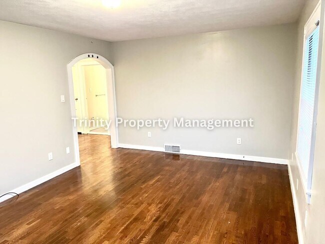 Foto del edificio - 1297 1/2 N 16th St