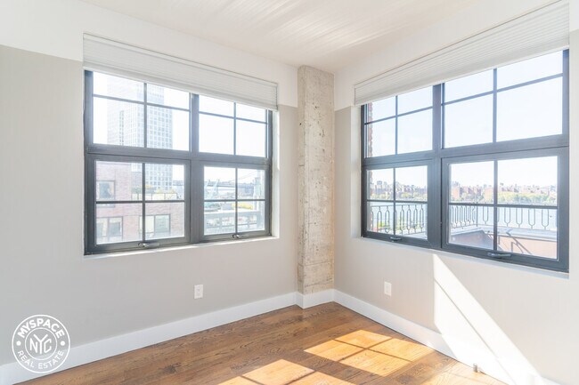 Building Photo - 187 Kent Ave