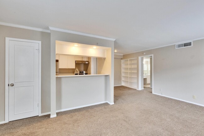 Building Photo - 7920 Rockwood Ln