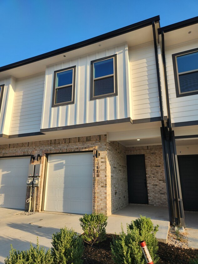 1008 17th St, Plano, TX 75074 House Rental in Plano, TX