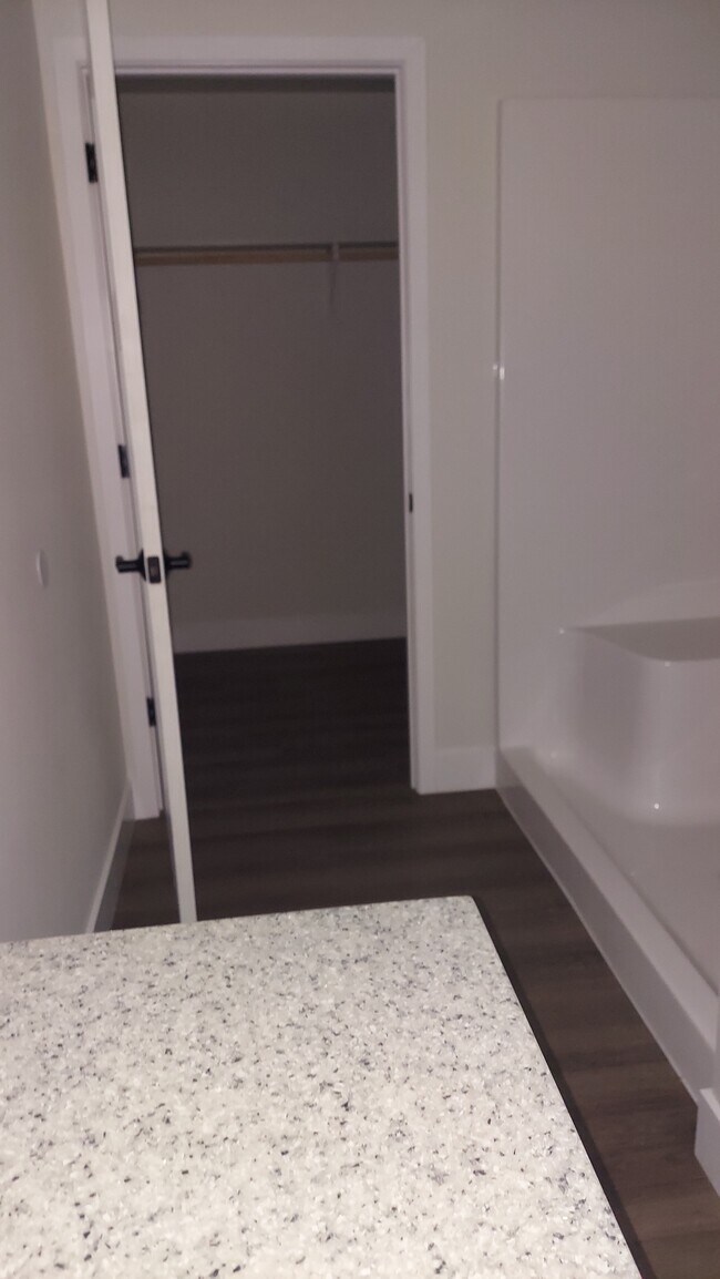 Foto del edificio - 1702 Prey Ct