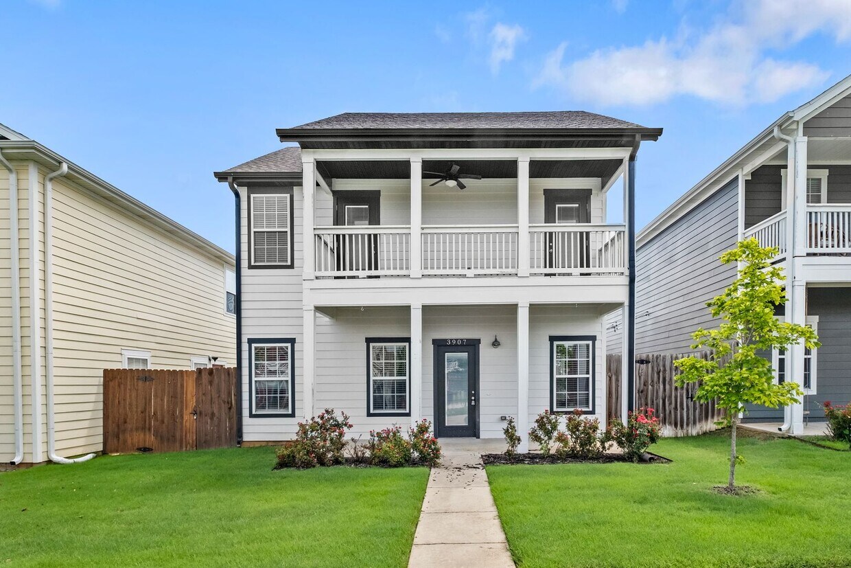 Foto principal - tylish 3-Bedroom Home with Balcony & Moder...